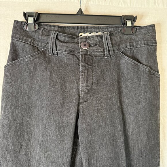 Lee Platinum Label Naturally Slimming Pants – Dark Black, Size 33x28‎ - Picture 2 of 5